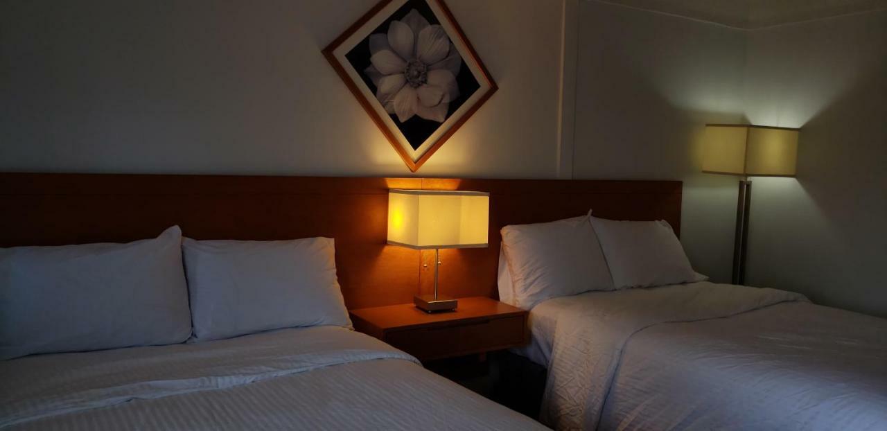 Niagara Inn Buitenkant foto