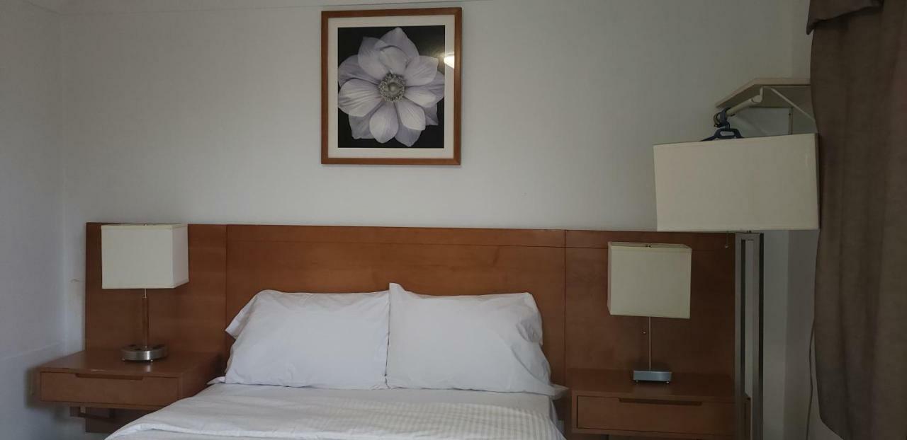 Niagara Inn Buitenkant foto