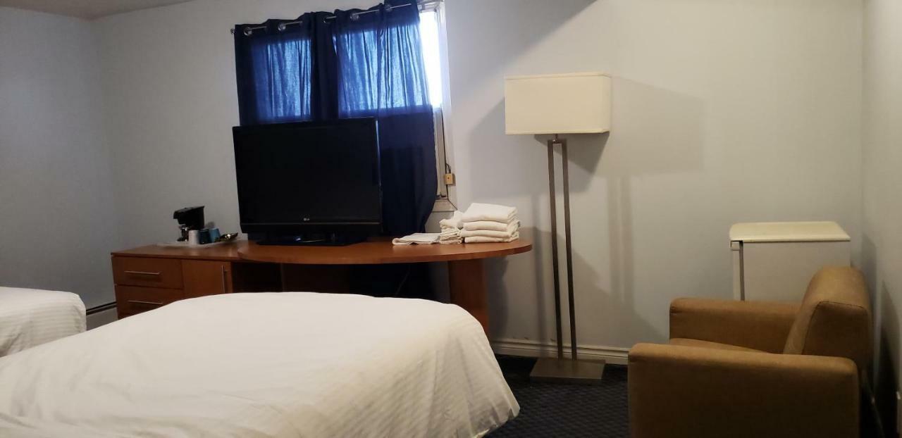 Niagara Inn Buitenkant foto